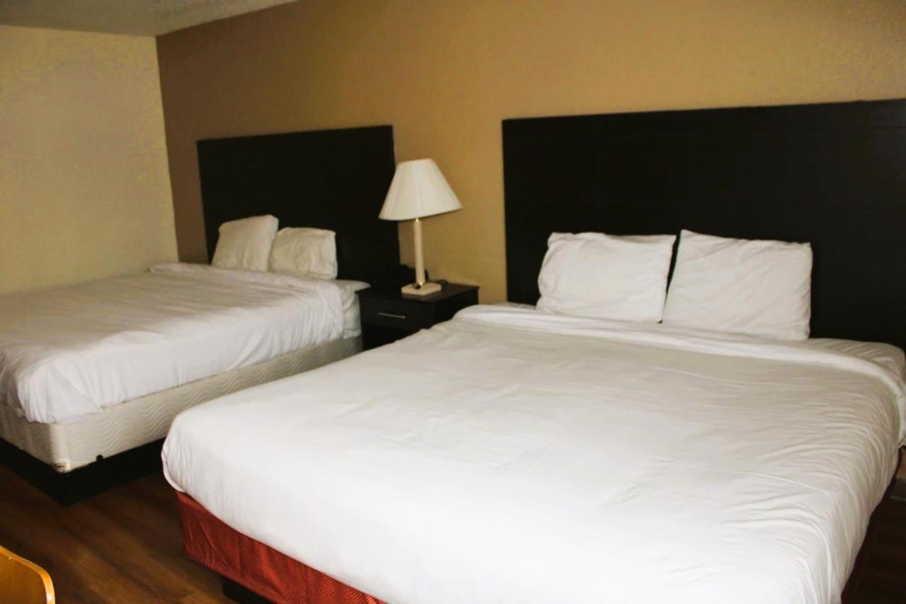 Oyo Hotel Tulsa Ok, I-44 Екстер'єр фото